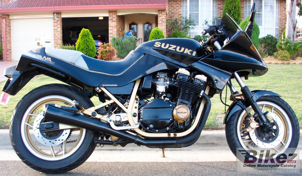 Big Chris CAS gsx 750 s katana picture and wallpaper from Bikez.com